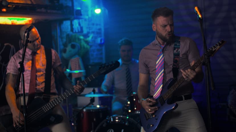 Boneca Voo Doo lança clipe de ‘O Problema’